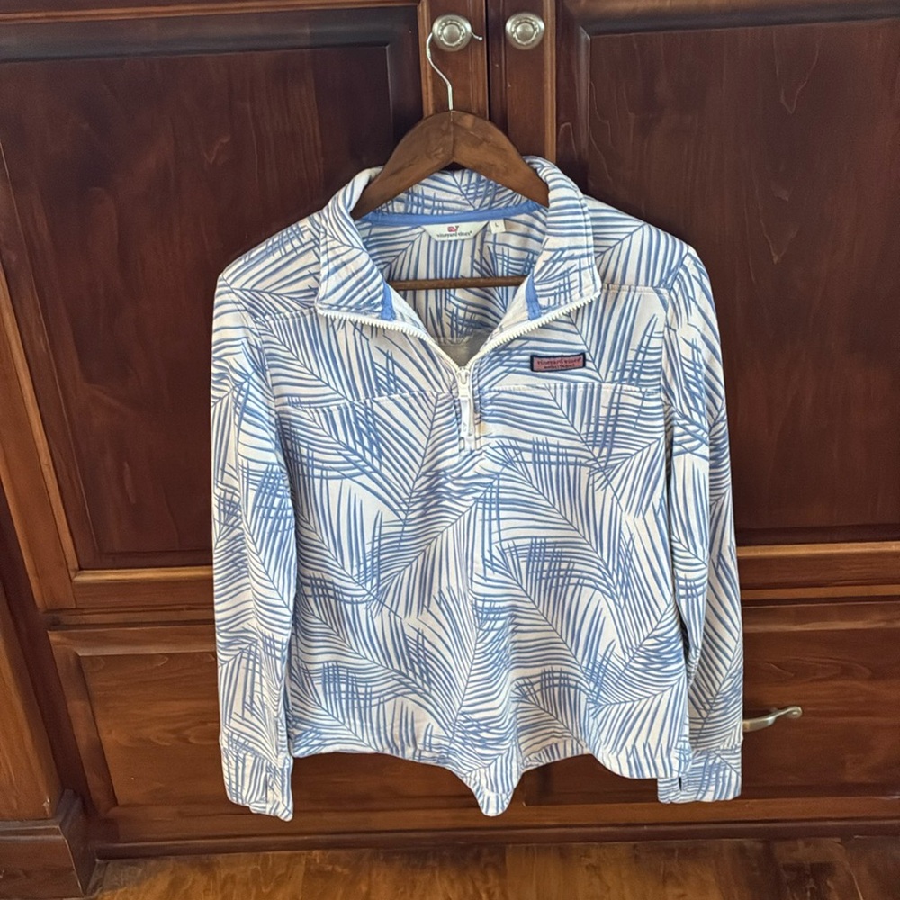 Vineyard vines zip up